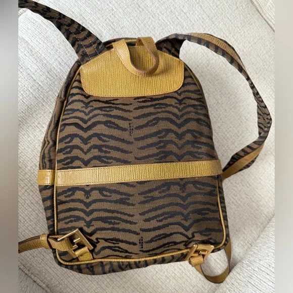 Fendi zebra print backpack - Picture 7 of 14